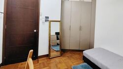 Hillington Green (D23), Condominium #575632661